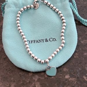 Return to Tiffany Bead Bracelet with Blue Enamel Heart